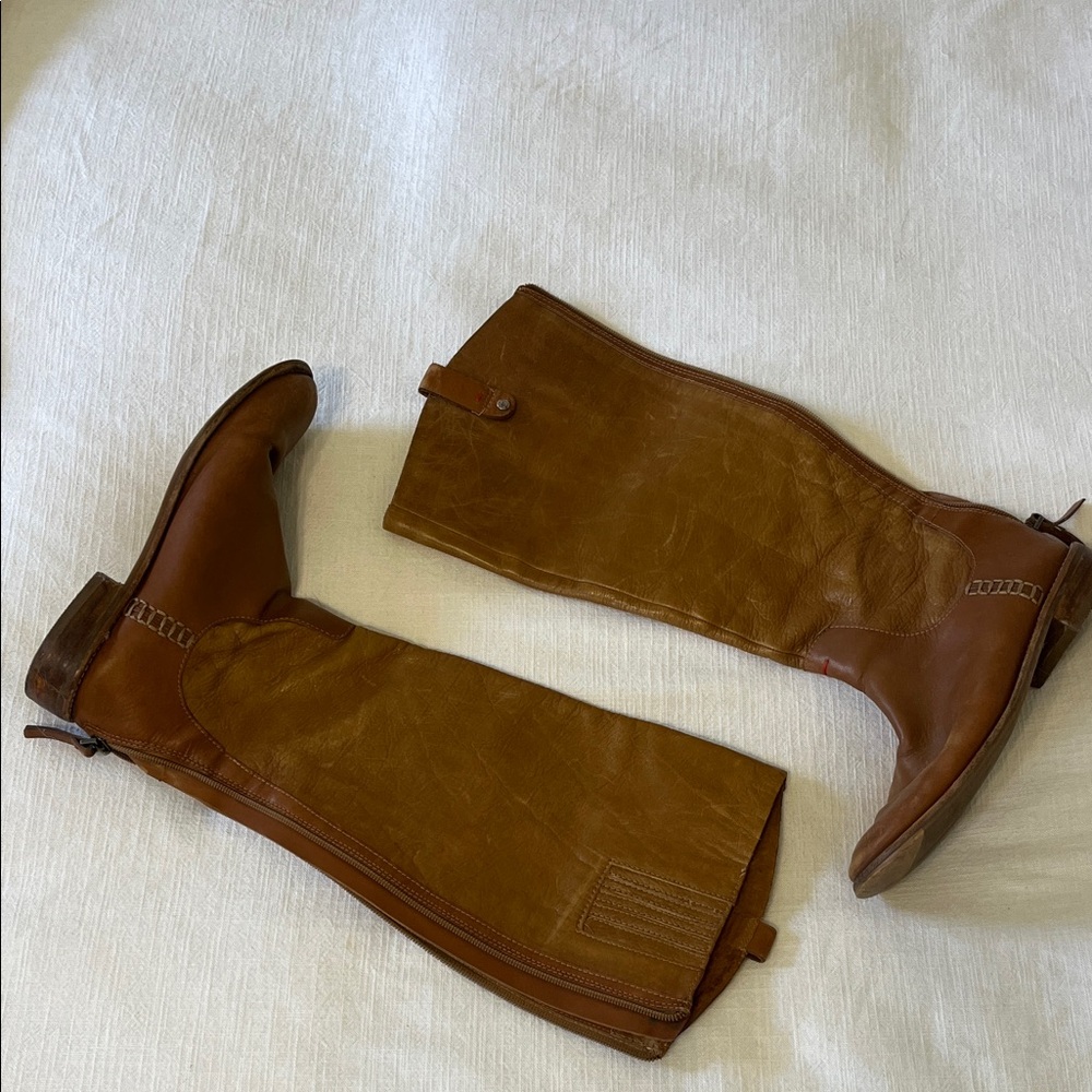 Ellen Degeneres Tan Heeled Boots